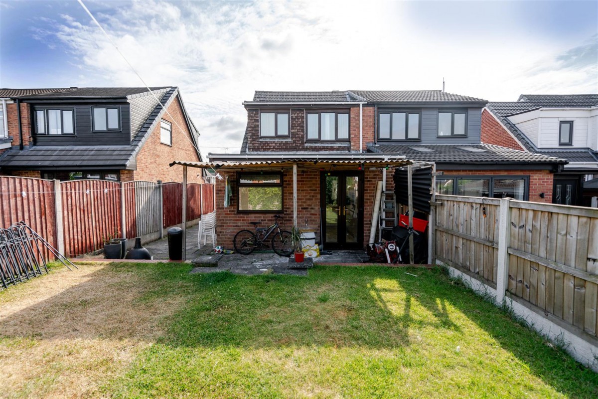 Stanley Dr, leigh