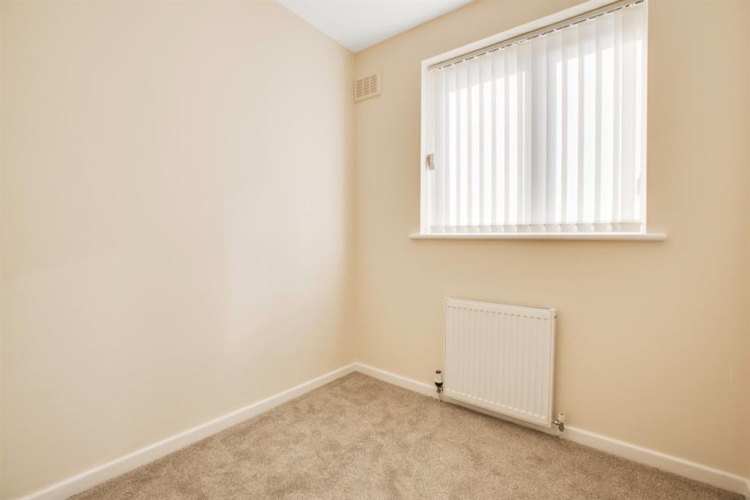 3 bedroom Bungalow to let in Avondale Drive, Astley, Manchester, M29 7ES