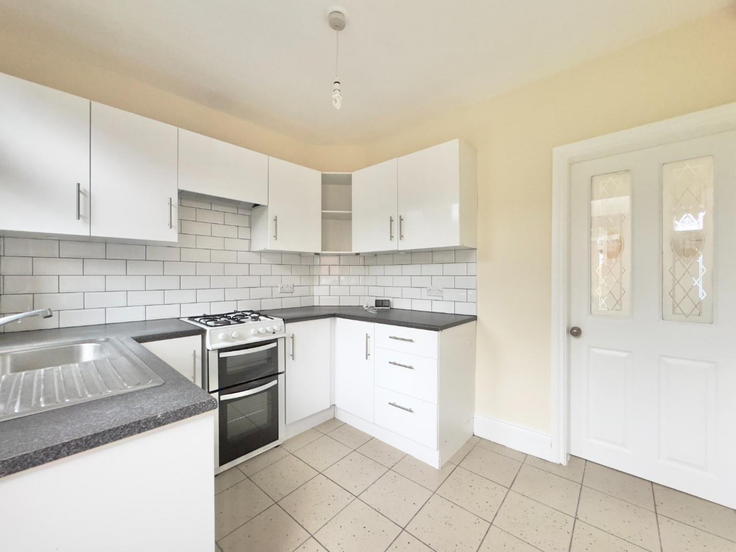 2 bedroom House to let in Cranbrook Street, Barnsley