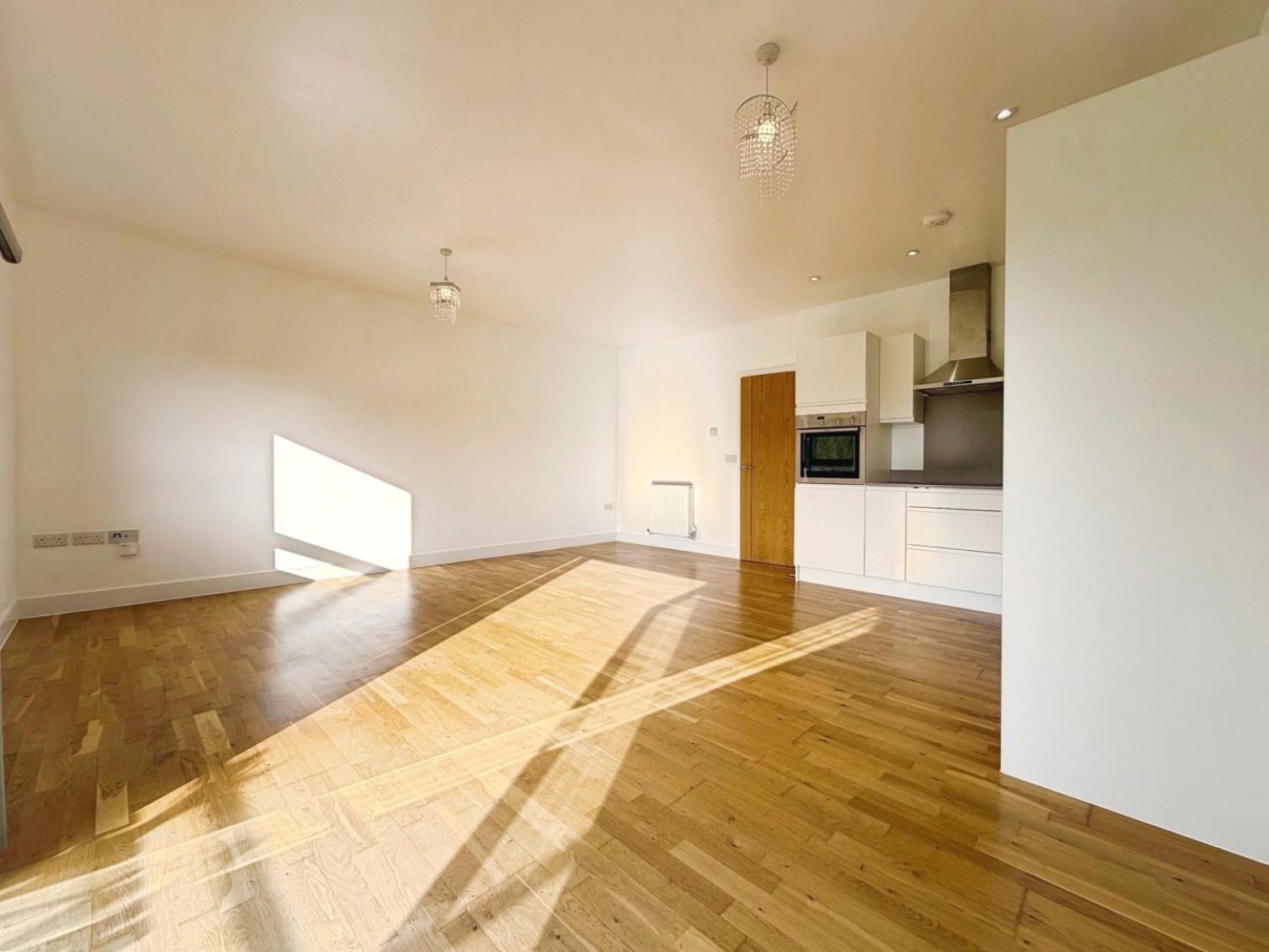 2 bedroom Flat to let in Fairway Apartments, Fairway, Bristol