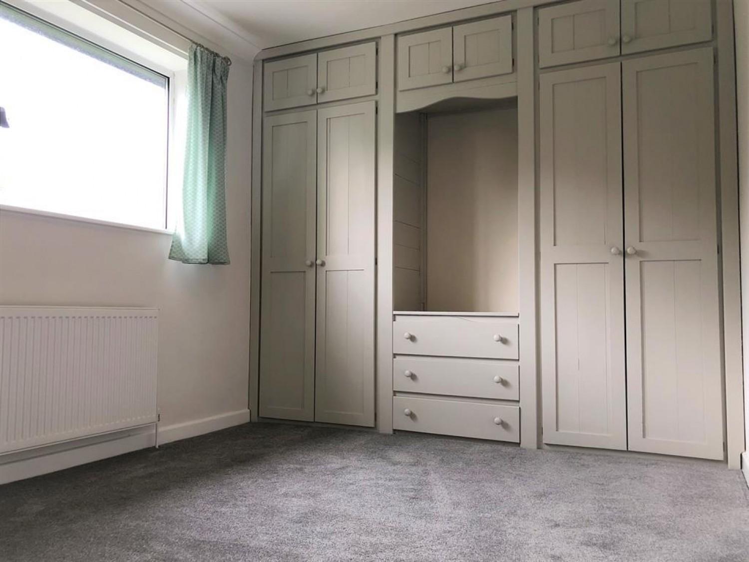 3 bedroom House to let in The Avenue, Wighill Park, Tadcaster