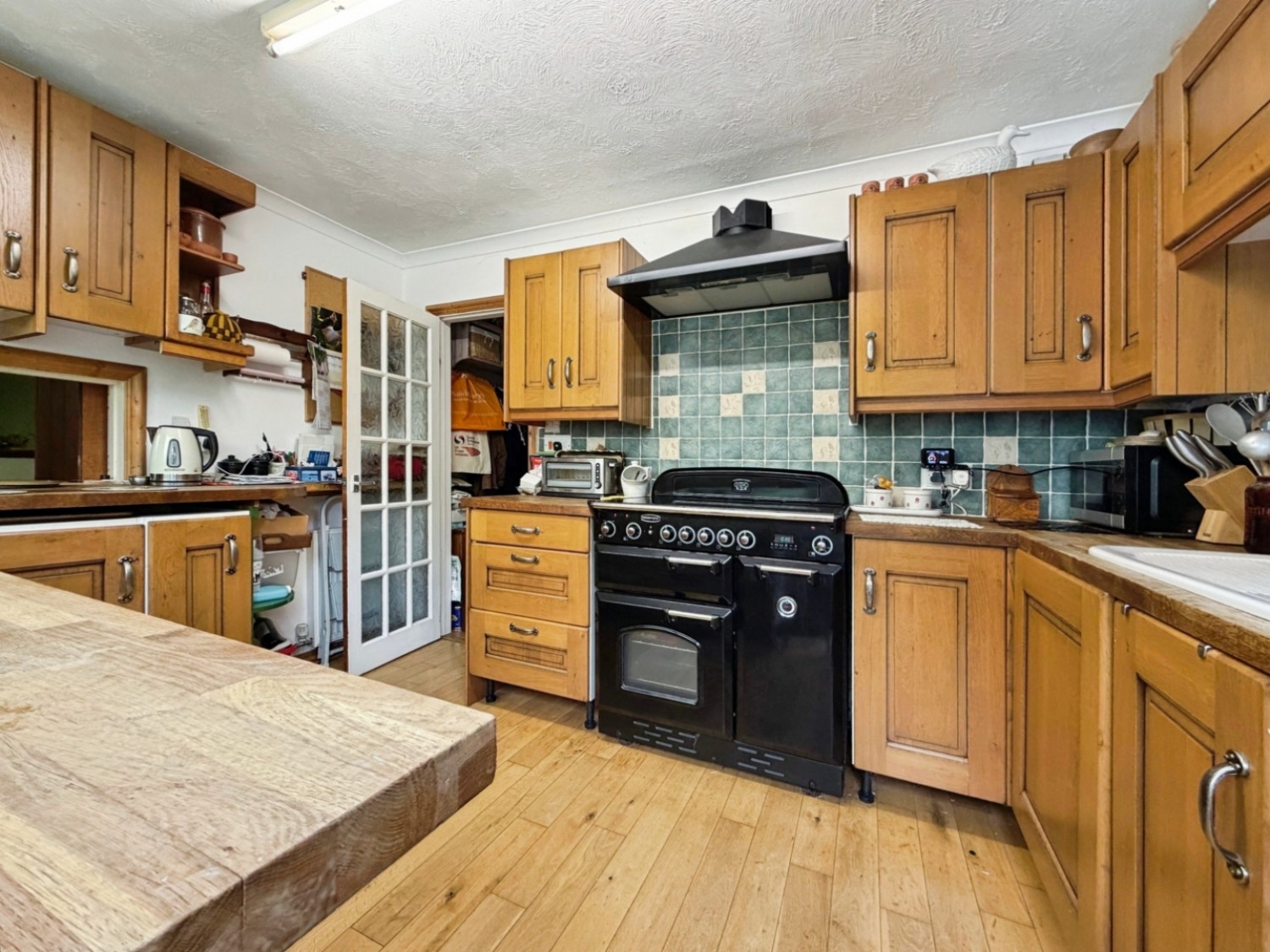 3 bedroom Bungalow for sale in Grebe Crescent, Hythe