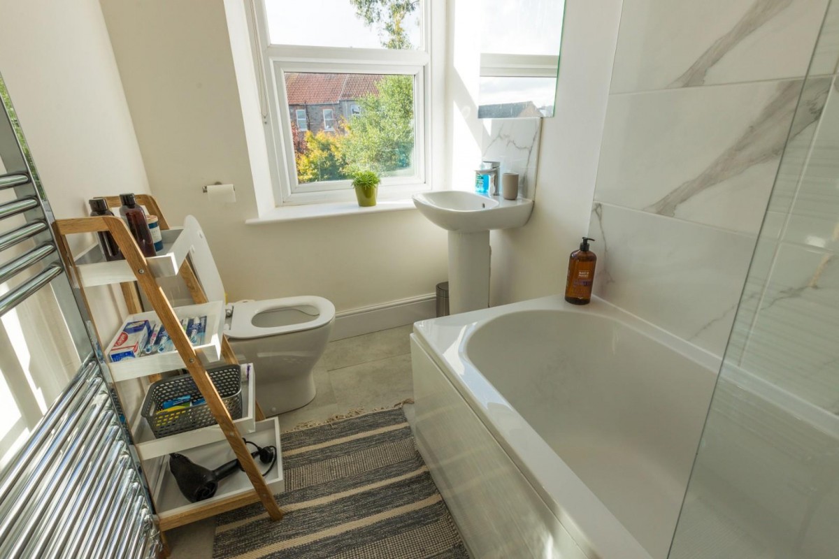 Bath Street, Staple Hill, Bristol, BS16 5NT