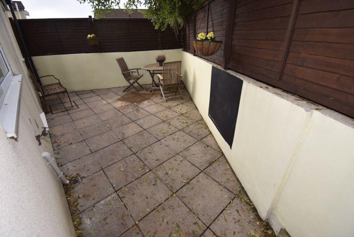 Bath Street, Staple Hill, Bristol, BS16 5NT