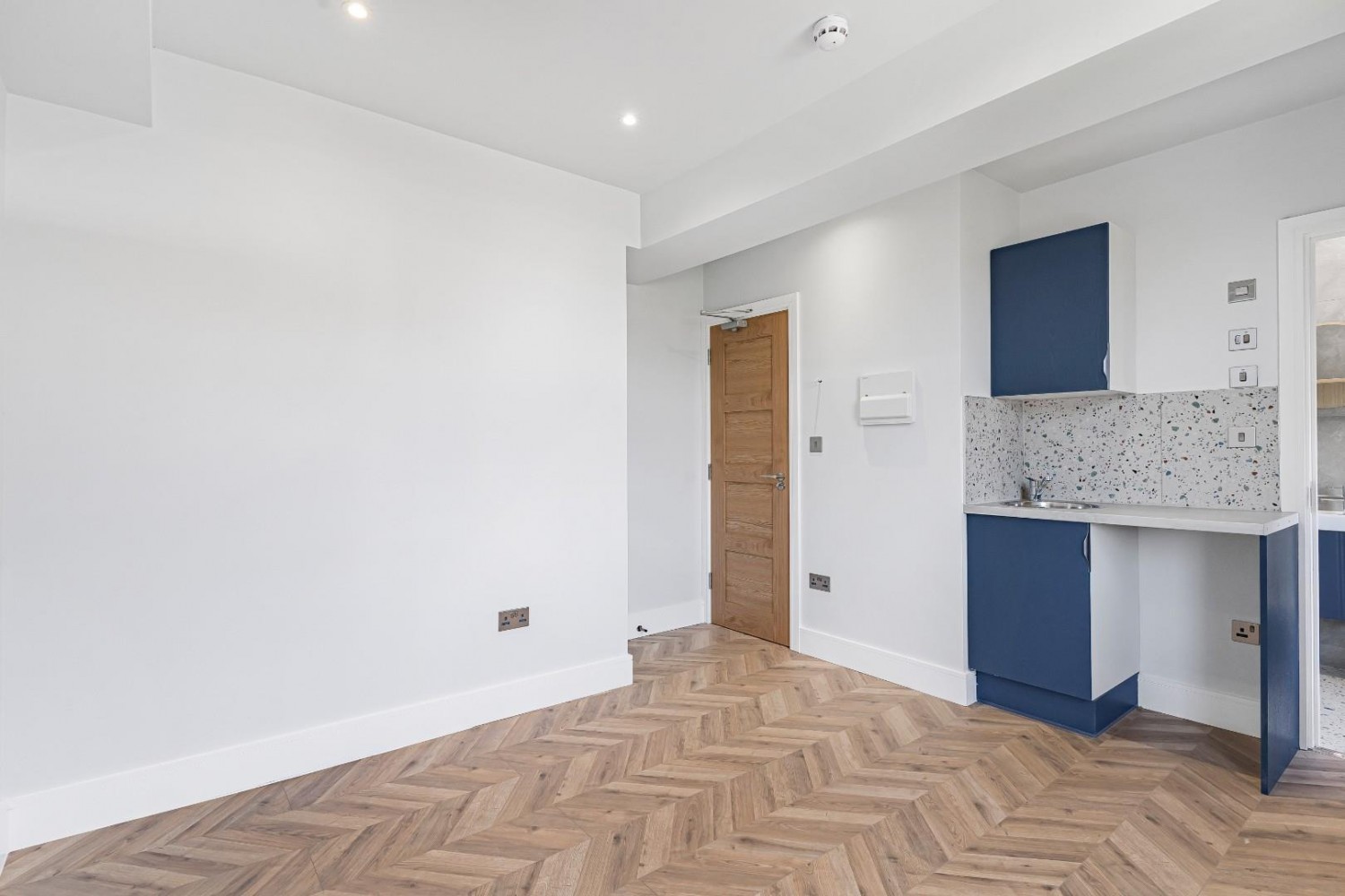 1 bedroom Flat to let in Daneville Road, London SE5