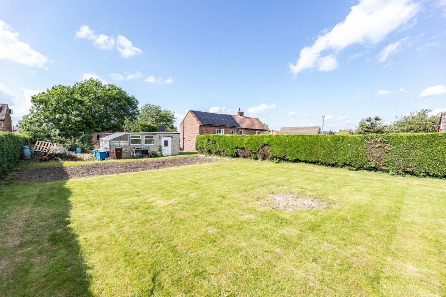 3 bedroom House to let in The Green, Sharlston Common, Wakefield