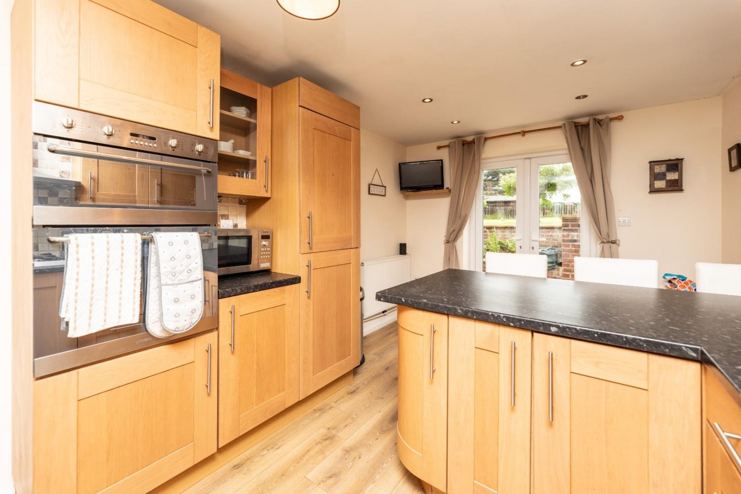 3 bedroom House to let in The Green, Sharlston Common, Wakefield