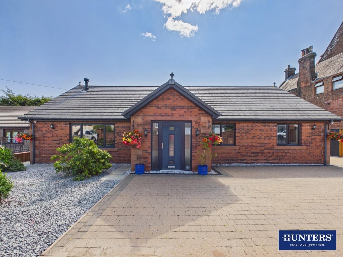Savannah, Main Road, Ecclefechan, DG11