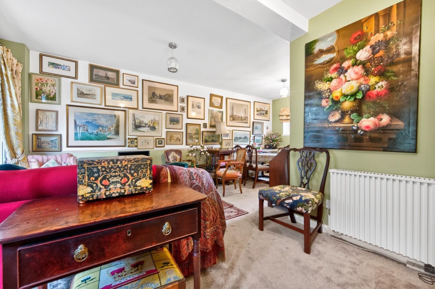 2 bedroom House for sale in Woodfield Drive, Harrogate