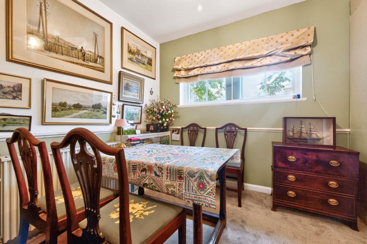 Woodfield Drive, Harrogate