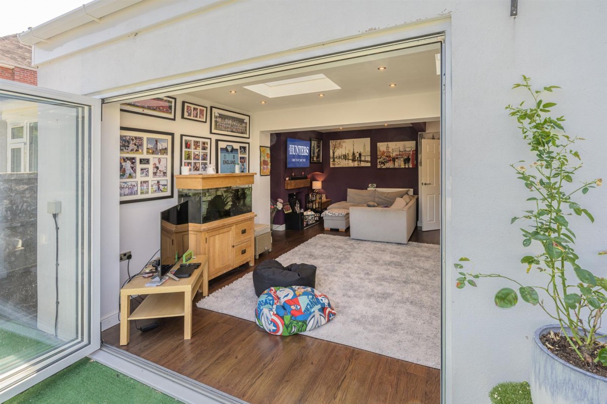 Dudmaston, Beckman Road, Pedmore, Stourbridge, DY9 0UA
