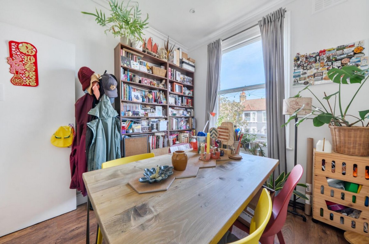 Arngask Road, London, SE6 1XU