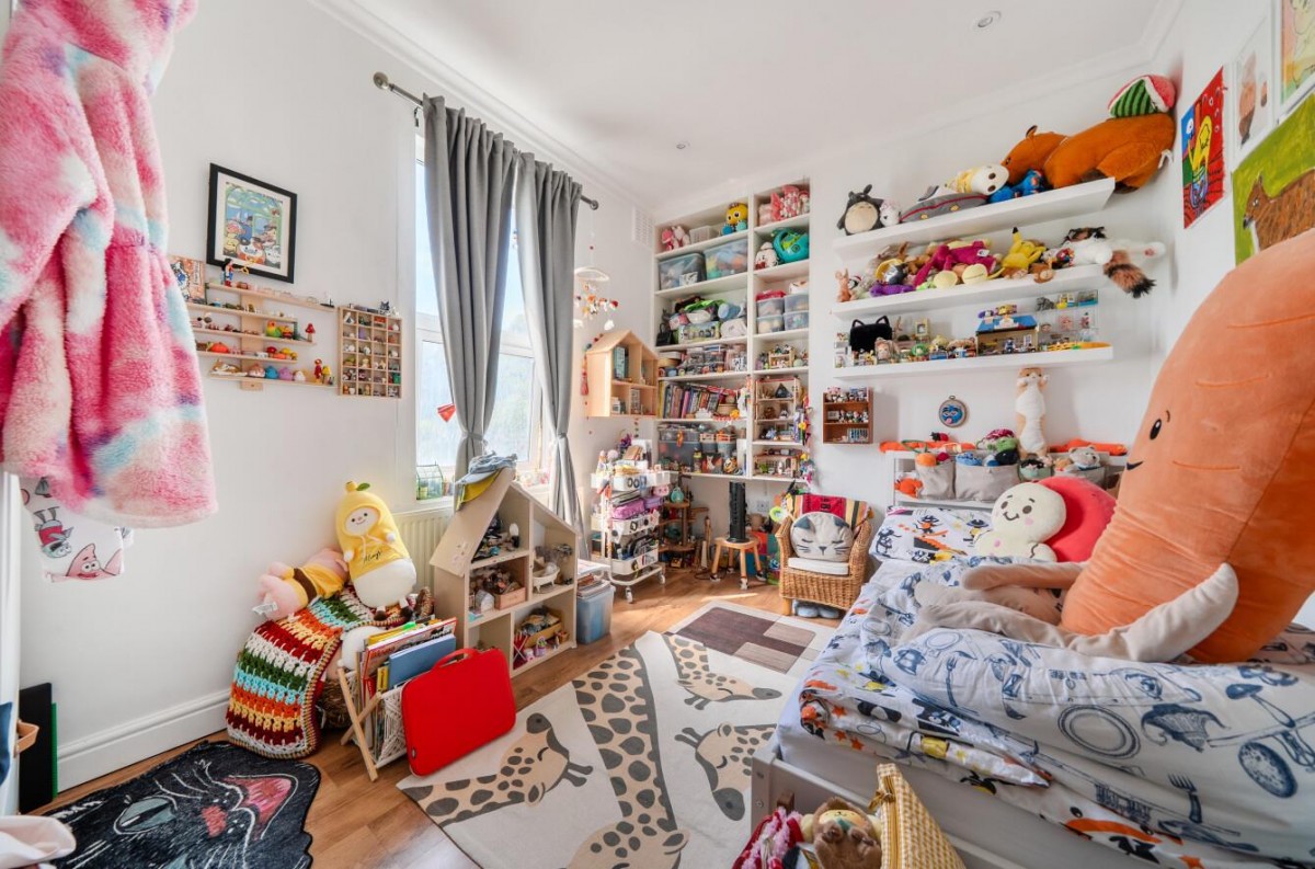 Arngask Road, London, SE6 1XU