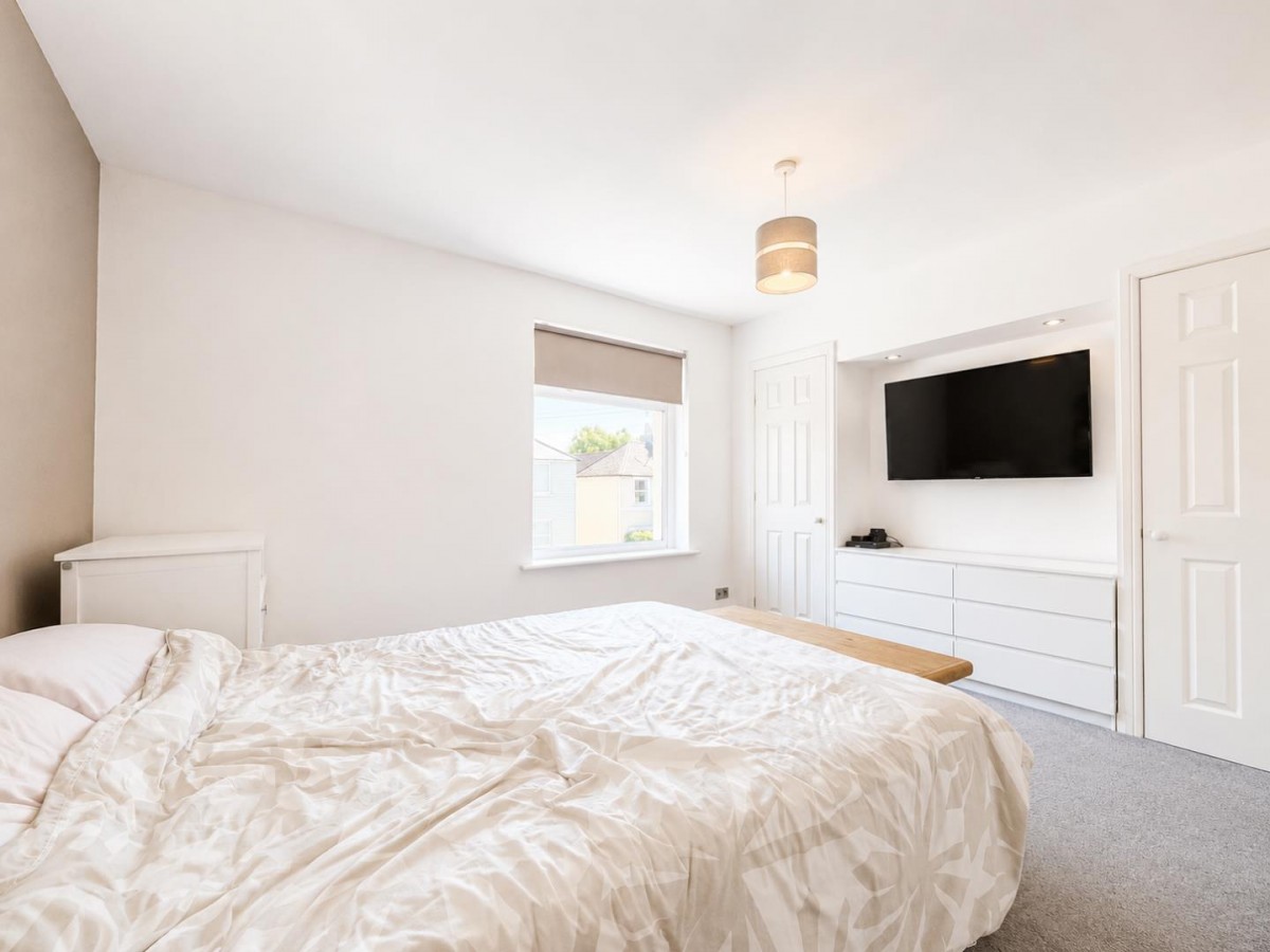 Hunter Road, Willesborough, Ashford Kent TN24 0RT