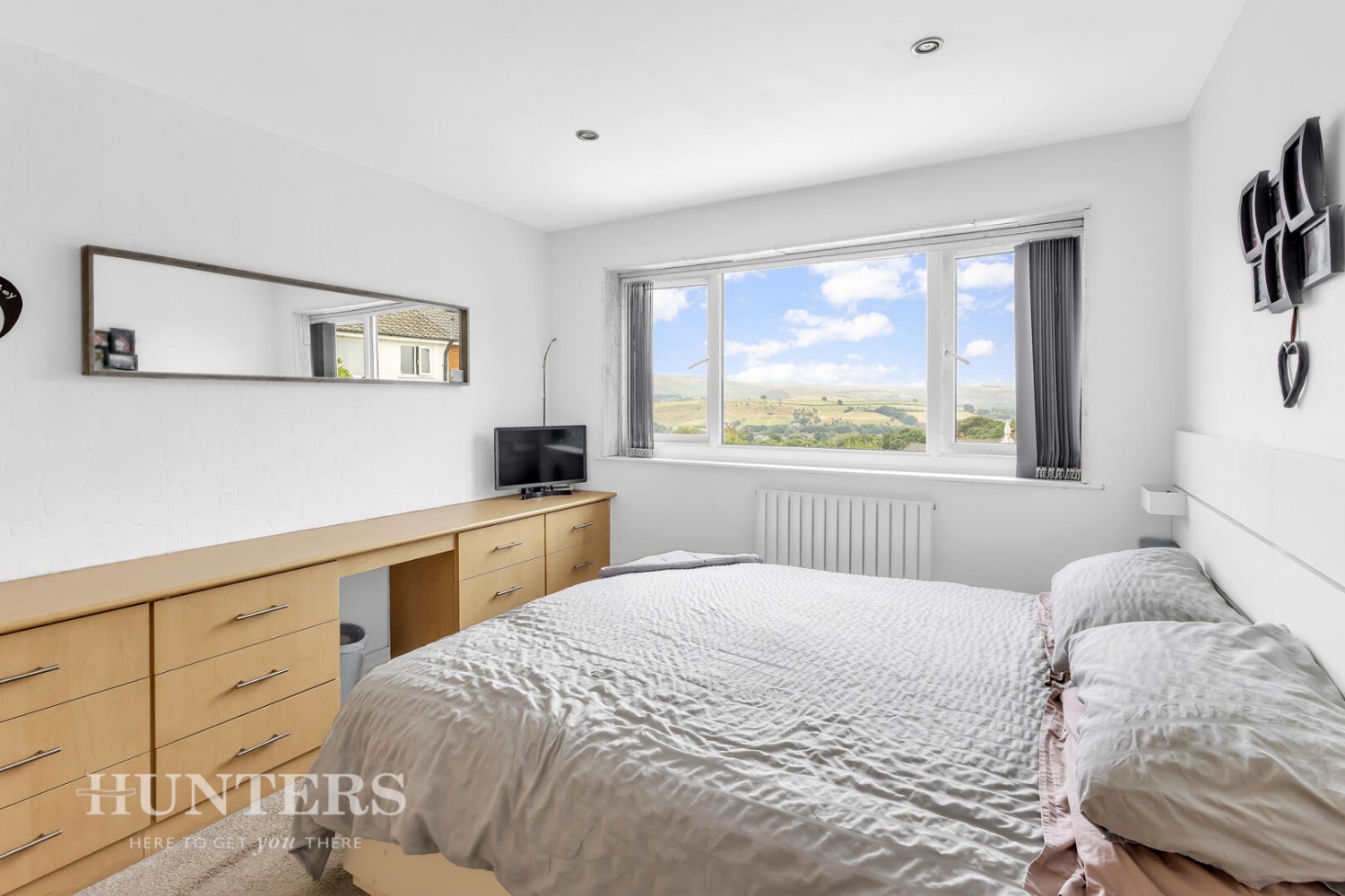 3 bedroom House for sale in Shore Mount, Littleborough, OL15 8EW