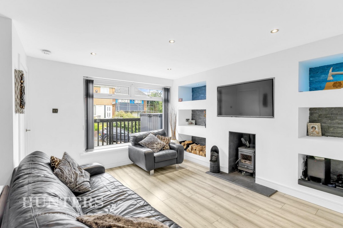 Shore Mount, Littleborough, OL15 8EW