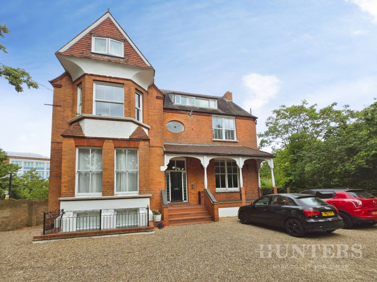 2 bedroom Flat for sale in North Street, Carshalton