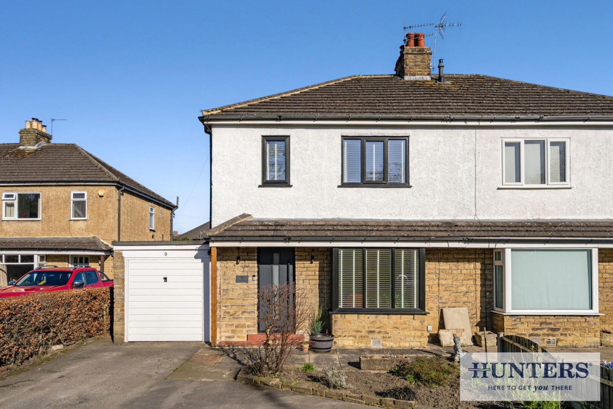 Bradford Road, Guiseley, Leeds