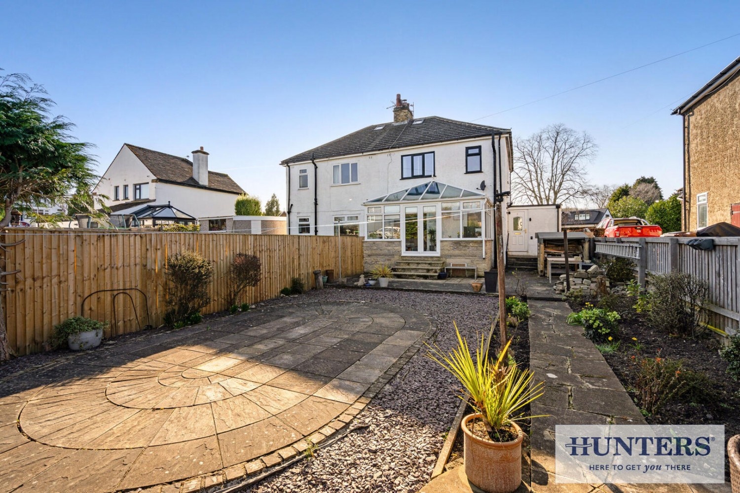 3 bedroom House for sale in Bradford Road, Guiseley, Leeds