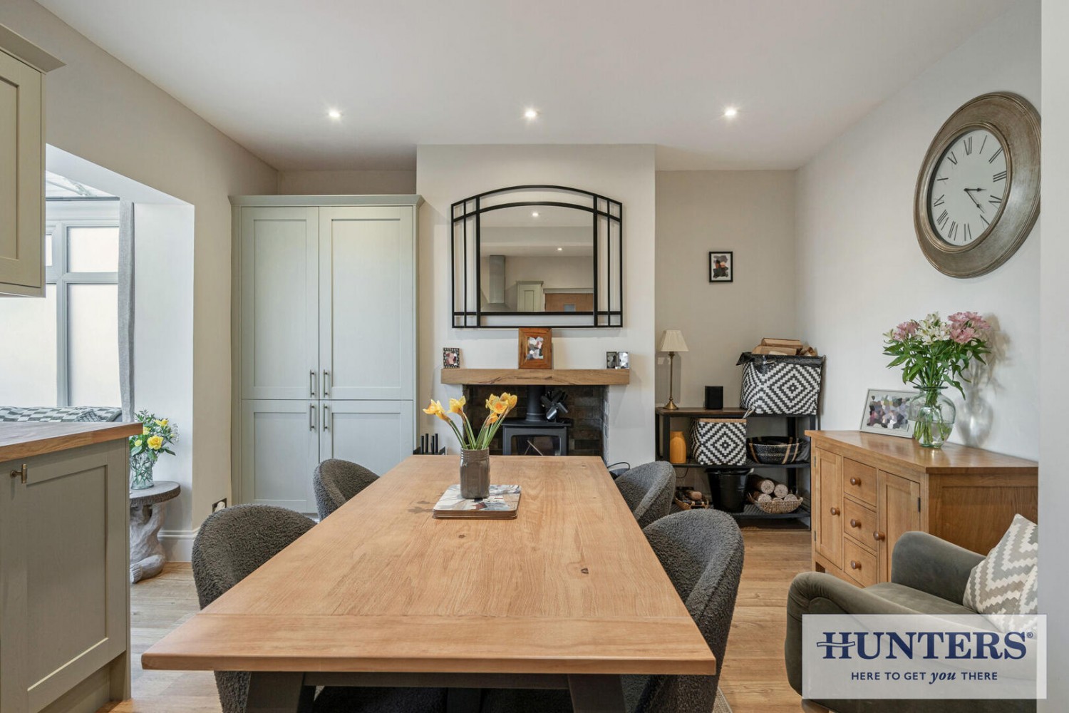 3 bedroom House for sale in Bradford Road, Guiseley, Leeds