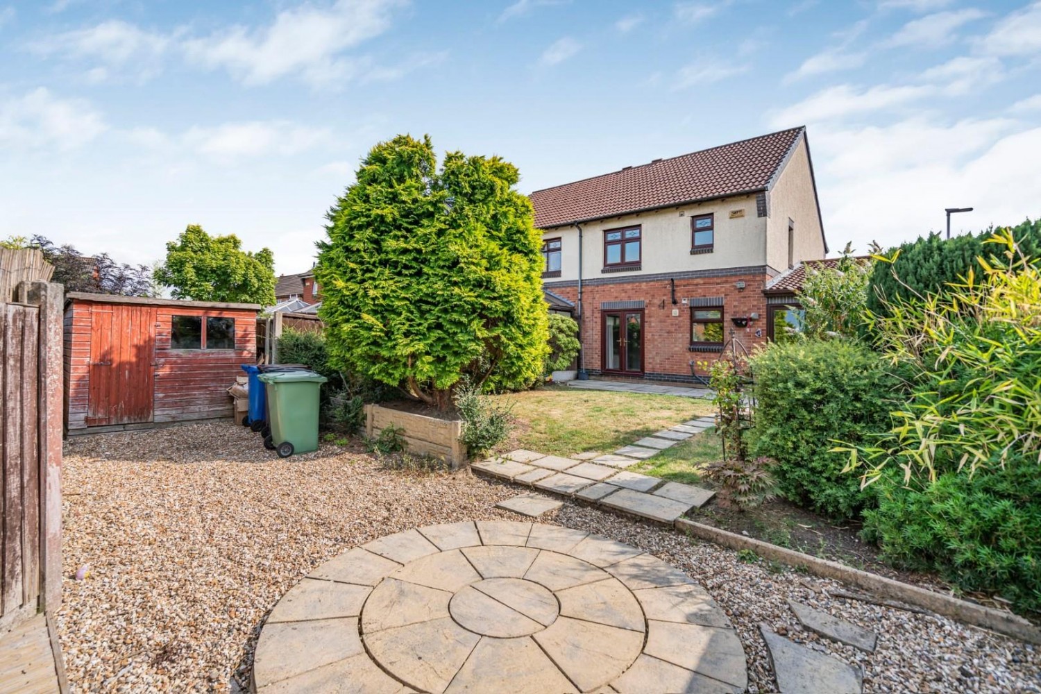 3 bedroom House for sale in Linnet Drive, Leigh