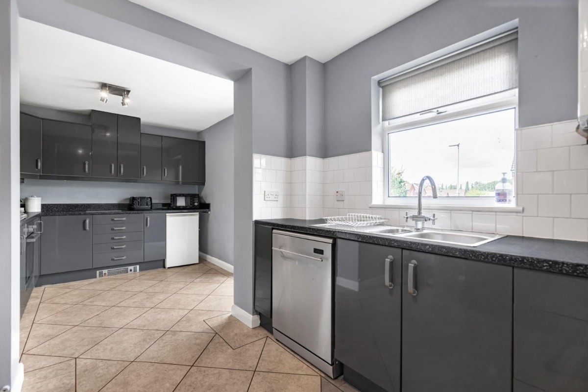 Linnet Drive, Leigh