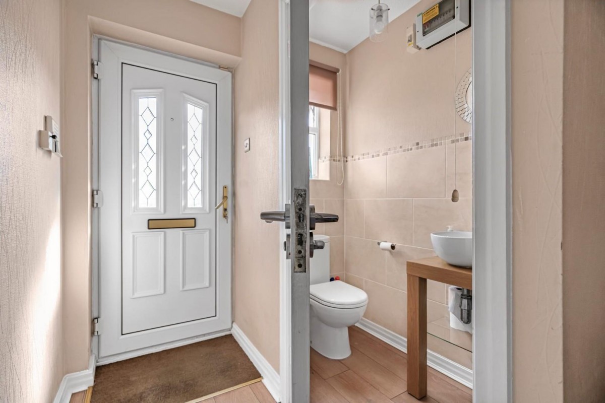 Linnet Drive, Leigh