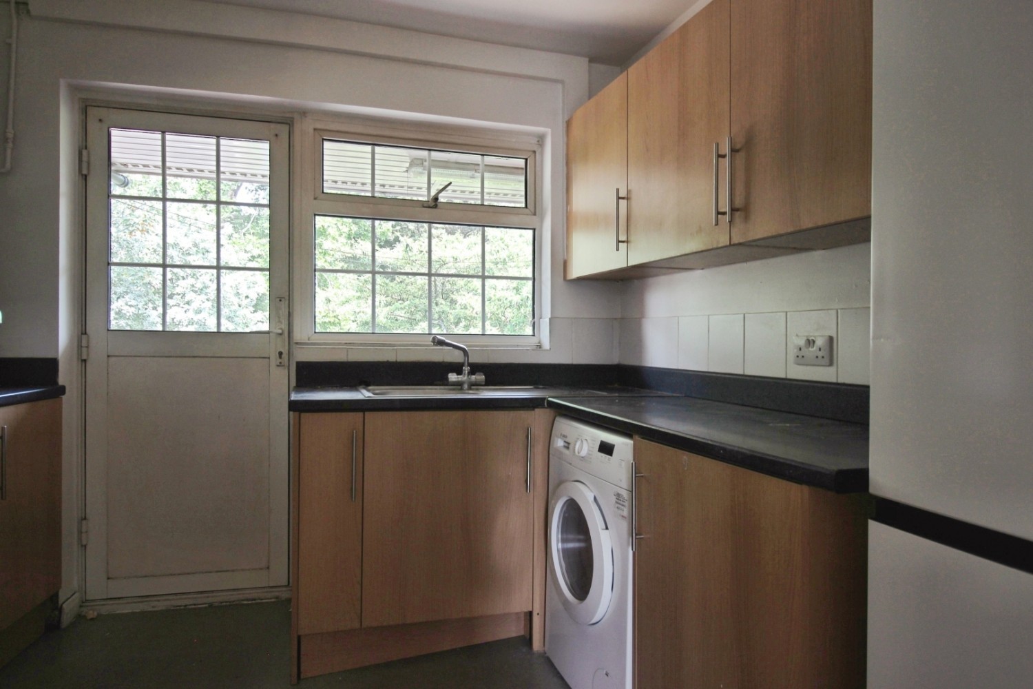 3 bedroom Flat to let in St Mary Street, Woolwich