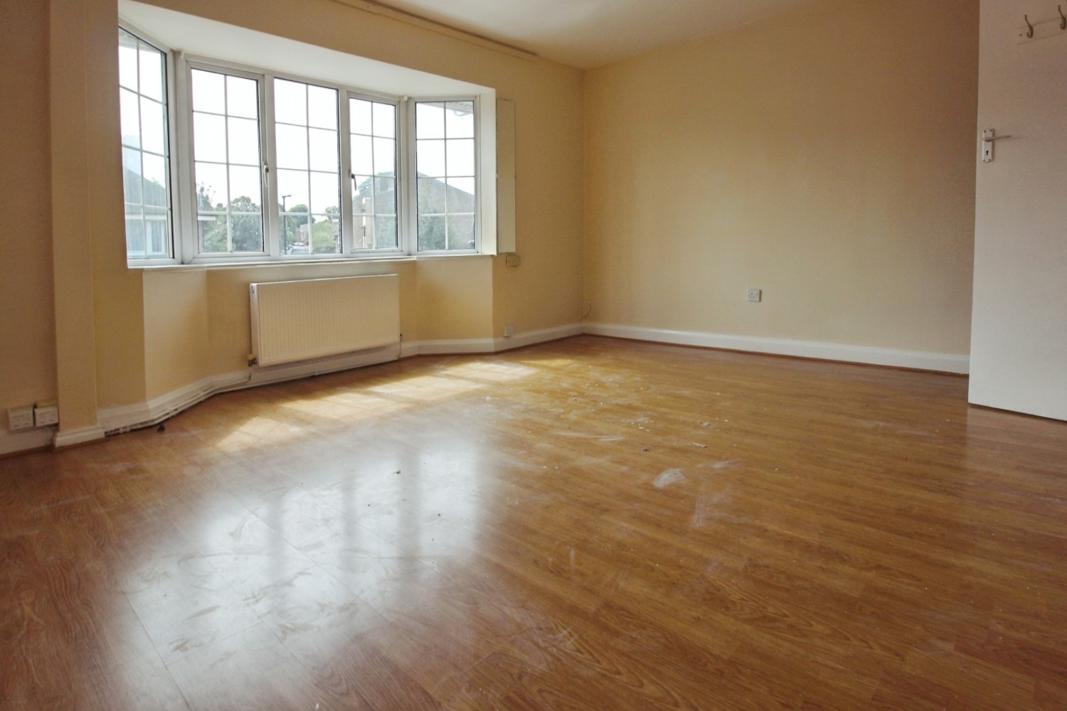 3 bedroom Flat to let in St Mary Street, Woolwich