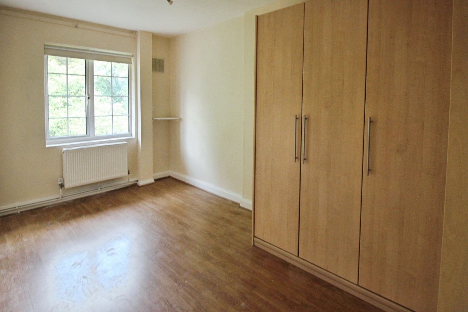 3 bedroom Flat to let in St Mary Street, Woolwich