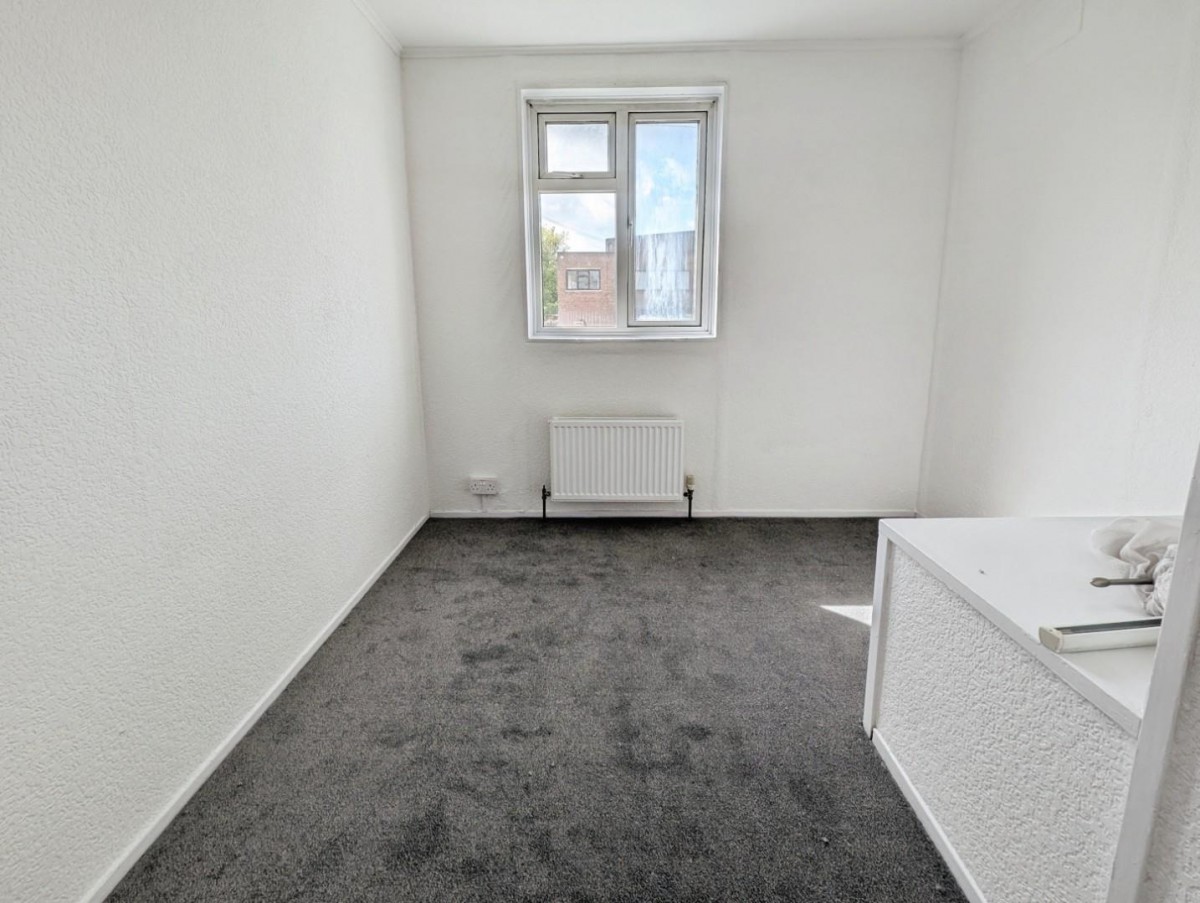 Brays Road, Birmingham B26 2RL