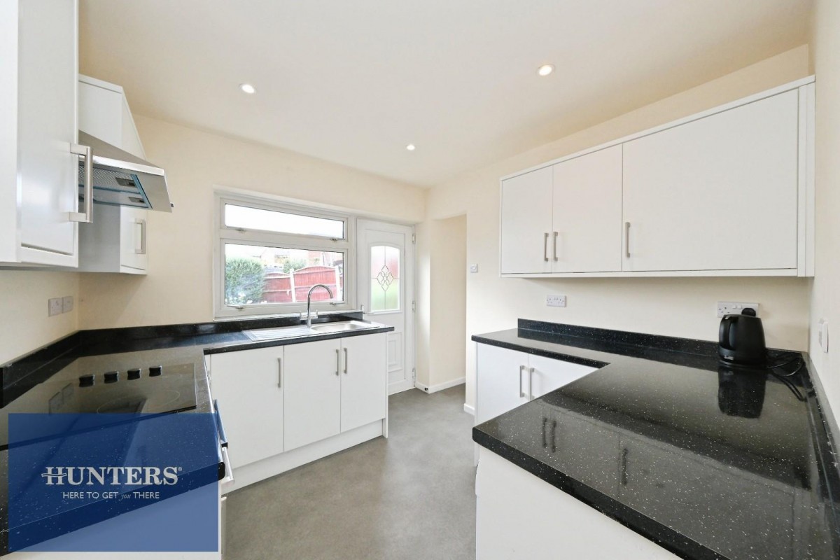 Lindale Road, Dunston, Chesterfield, S41 8JH