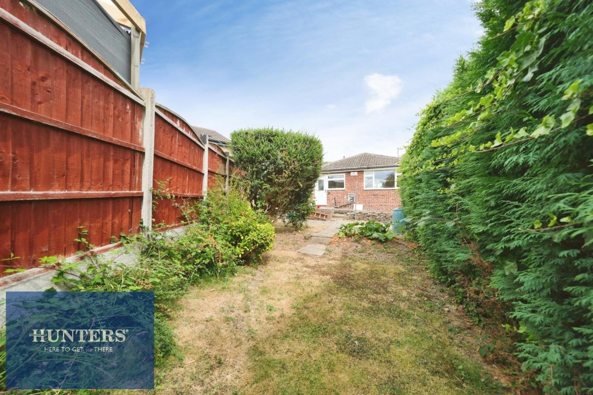 Lindale Road, Dunston, Chesterfield, S41 8JH