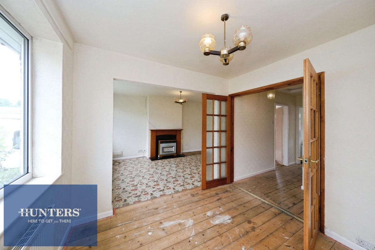 Lindale Road, Dunston, Chesterfield, S41 8JH