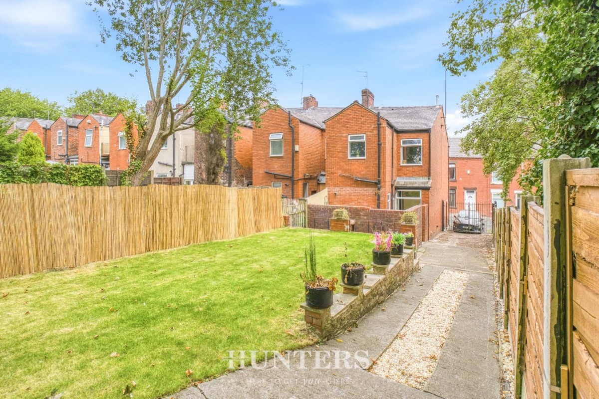 Burton Street, Middleton M24