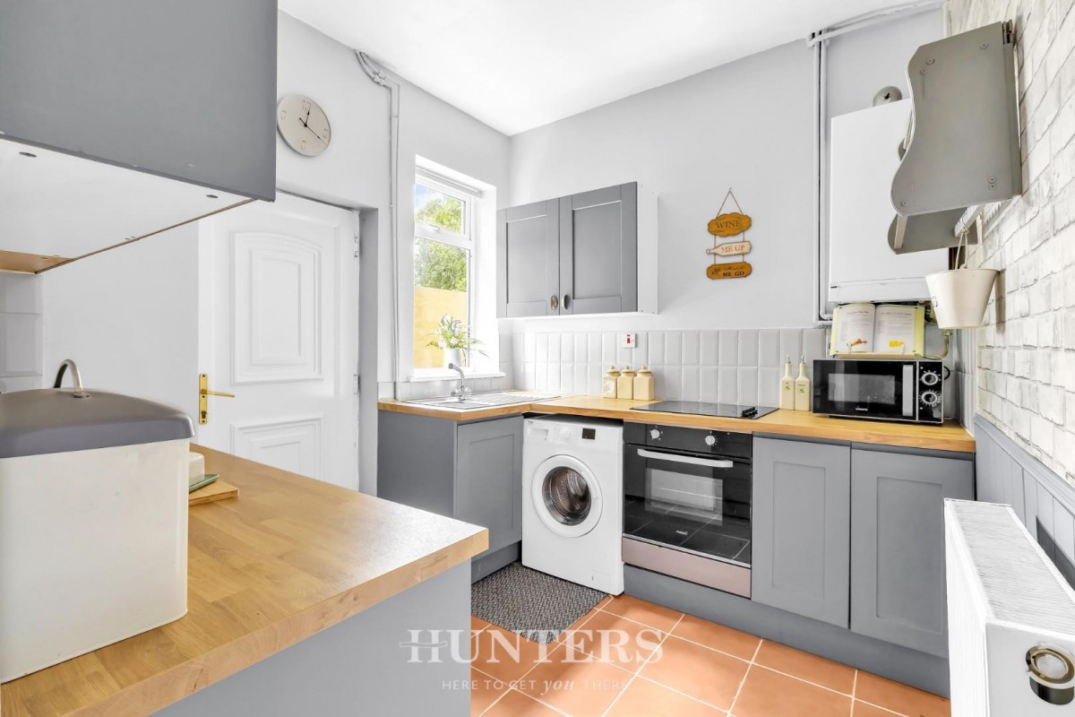 Burton Street, Middleton M24