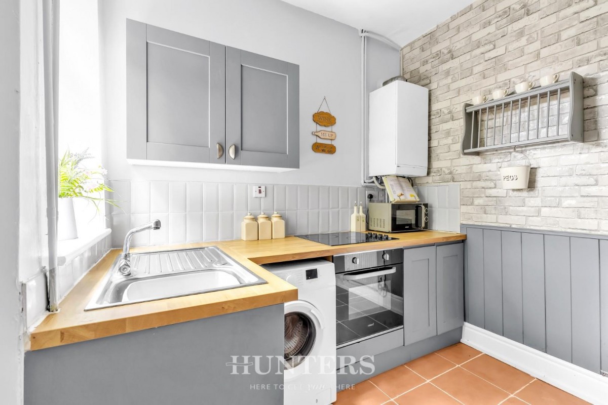 Burton Street, Middleton M24