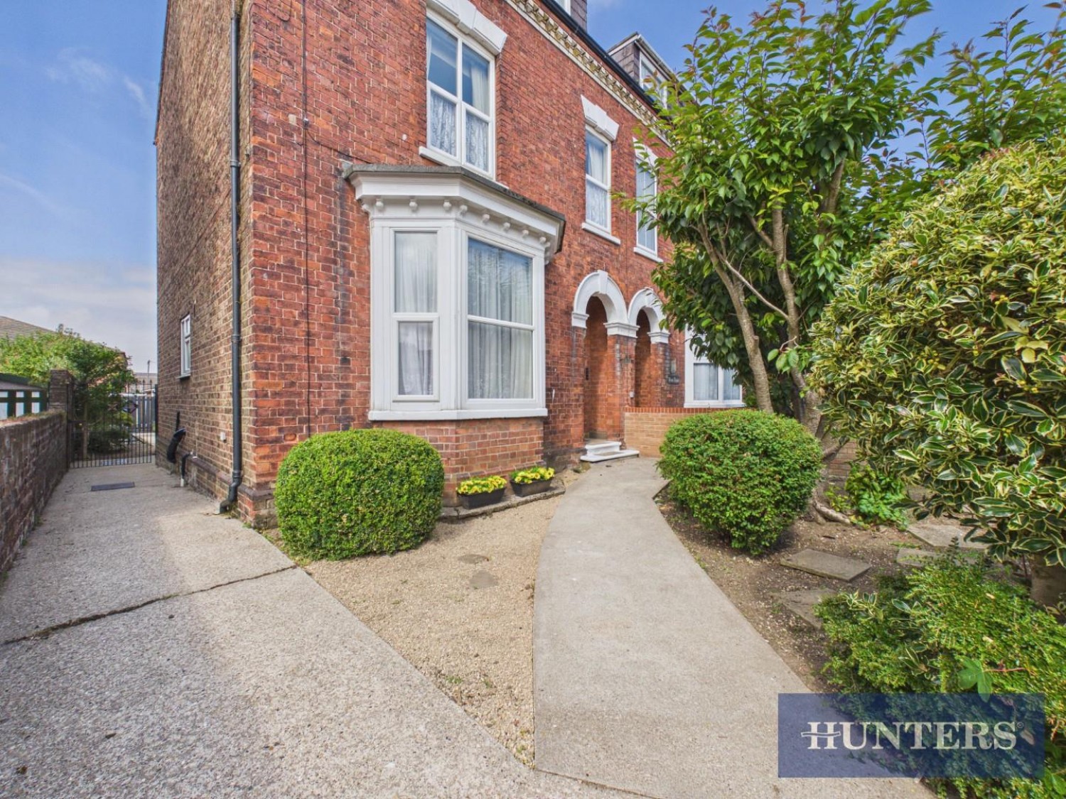 2 bedroom Flat for sale in St Johns Avenue, Bridlington