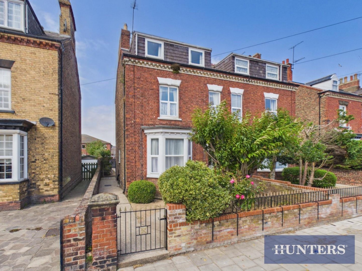 2 bedroom Flat for sale in St Johns Avenue, Bridlington