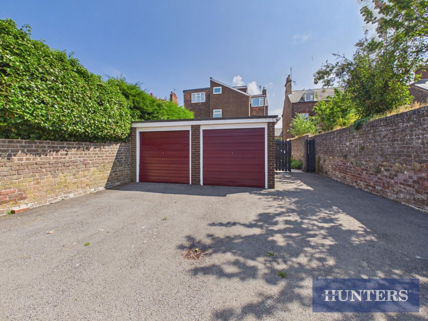 2 bedroom Flat for sale in St Johns Avenue, Bridlington
