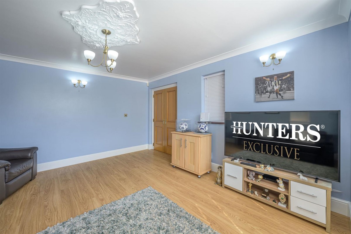 Hyperion Road, Stourton, Stourbridge, DY7 6SD