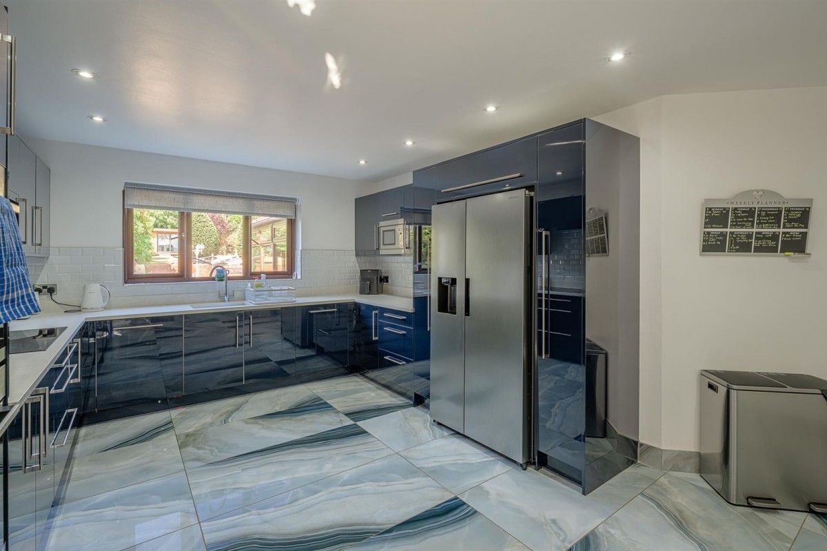 Hyperion Road, Stourton, Stourbridge, DY7 6SD