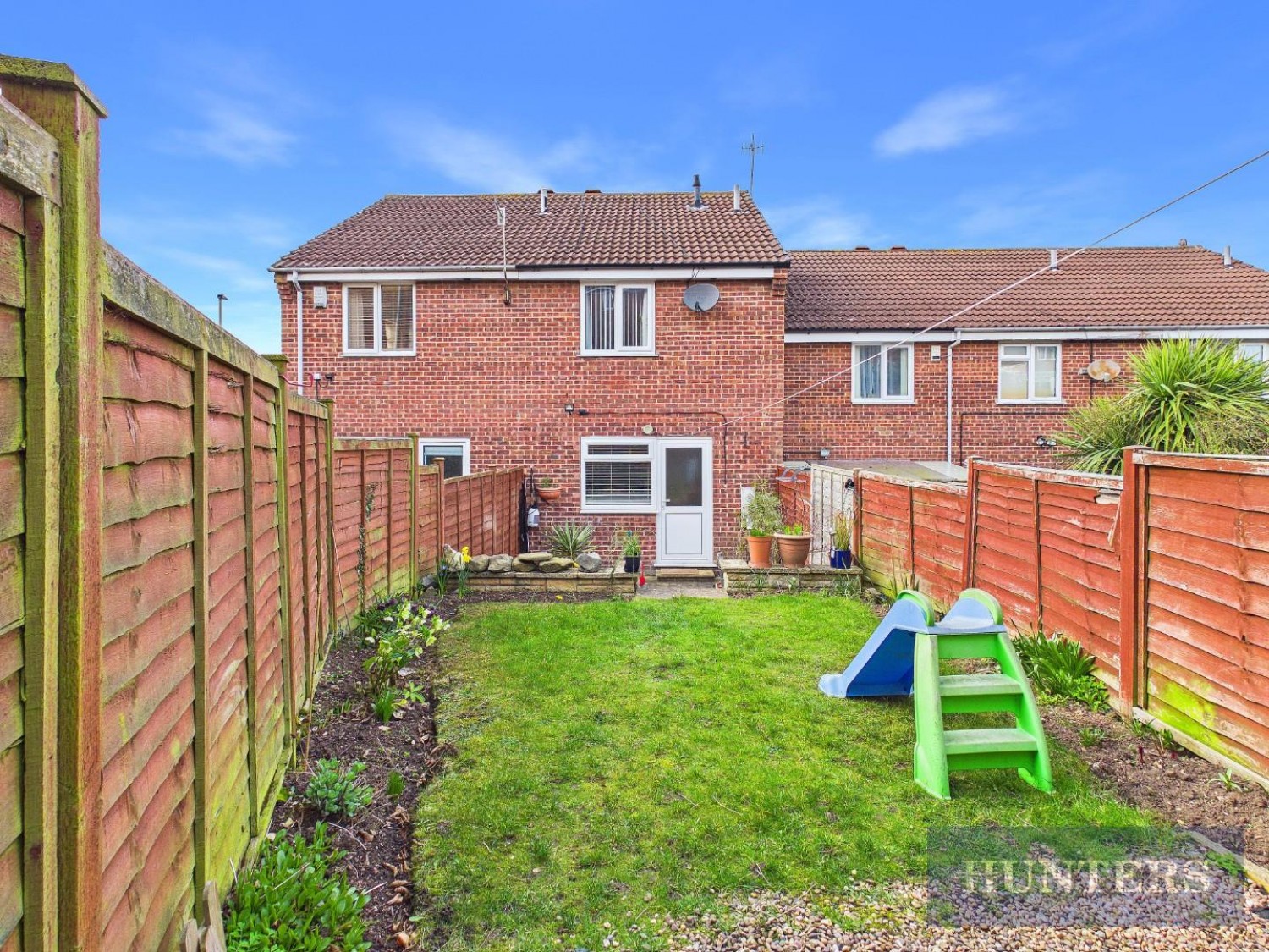 2 bedroom House to let in Settrington Road, Scarborough