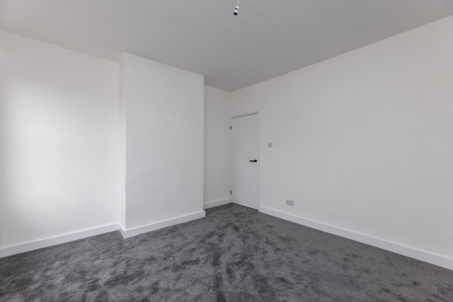 2 bedroom House to let in Hugh Street, Castleford