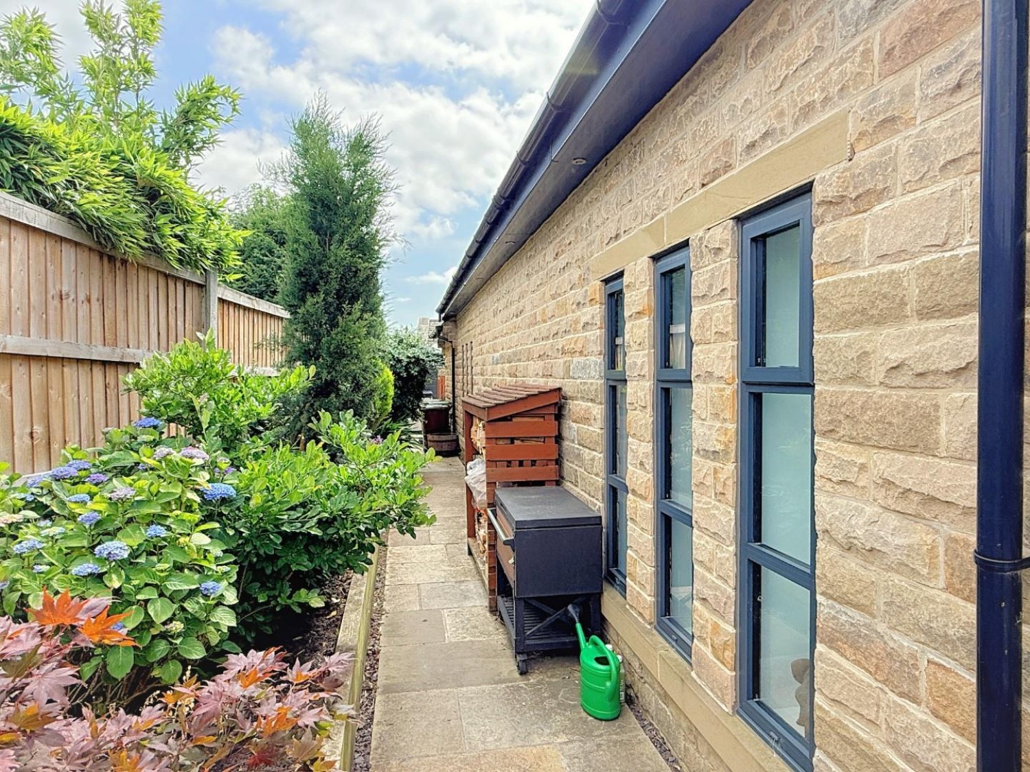 3 bedroom House for sale in Windmill Hill, Pudsey