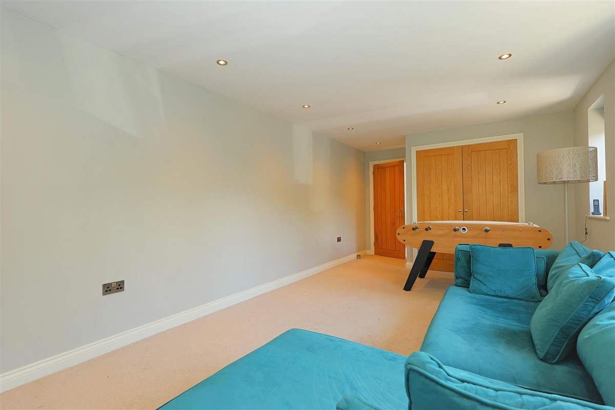 Windmill Hill, Pudsey