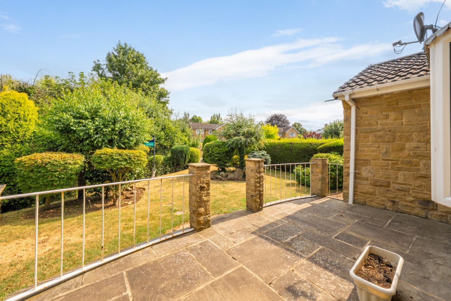 4 bedroom Bungalow for sale in Beck Lane, Collingham, Wetherby
