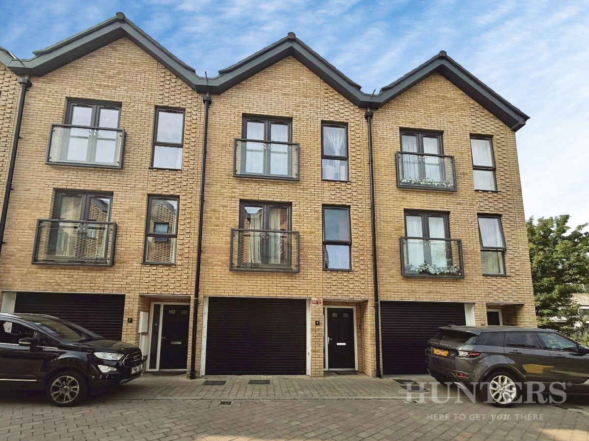 Daffodil Close, Mitcham Junction
