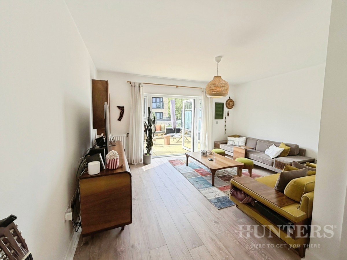 Daffodil Close, Mitcham Junction