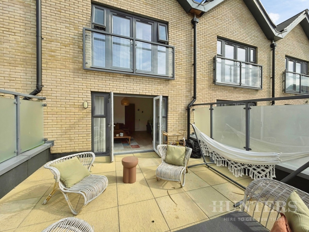 Daffodil Close, Mitcham Junction